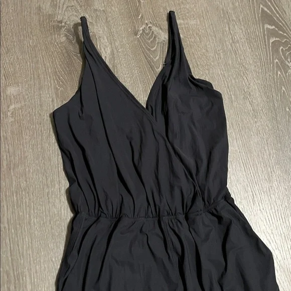 Lululemon All For It Onesie
Black Size 4 - Picture 3 of 11